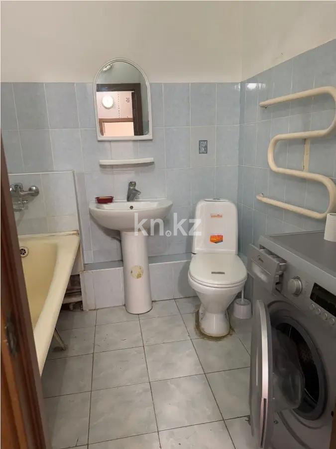 Продажа 1-комнатной квартиры, 44.1 м², мкр-н Мамыр-3, дом  22 - Продажа квартир в Алматы без посредников с фото фото 3 из 3