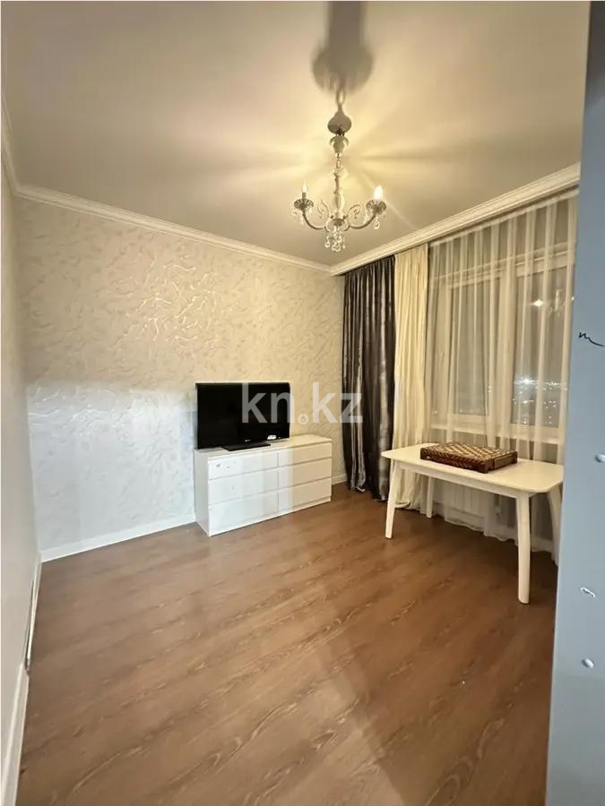 Продажа 3-комнатной квартиры, 72 м², мкр-н Дарабоз, дом  25а - Продажа  трехкомнатных квартир в Алматы фото 1 из 6