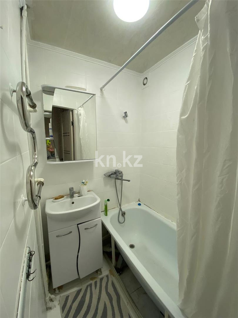 Продажа 3-комнатной квартиры, 62 м², ул. Дюсембекова в Караганде - фото 11