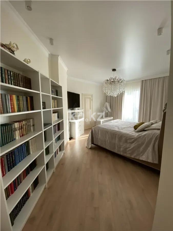 Продажа 3-комнатной квартиры, 97 м², ул. Сатпаева, дом  30а в Алматы