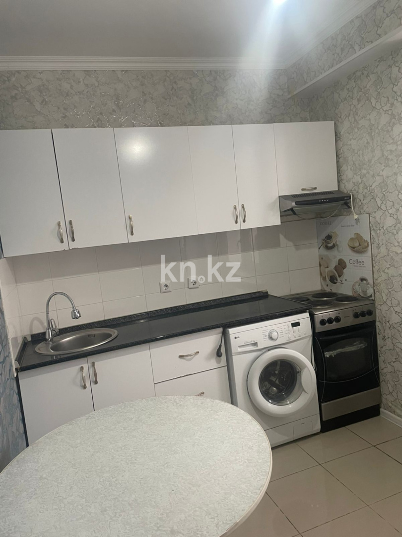 Аренда 1-комнатной квартиры, 43 м² - Продажа квартир в Семее фото 1 из 6