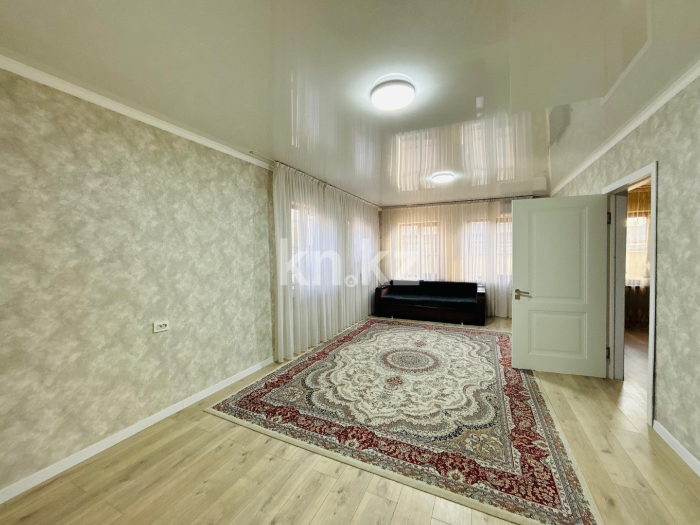 Продажа 4-комнатного дома, 100 м² - Продажа домов, коттеджей в Алматы фото 1 из 23