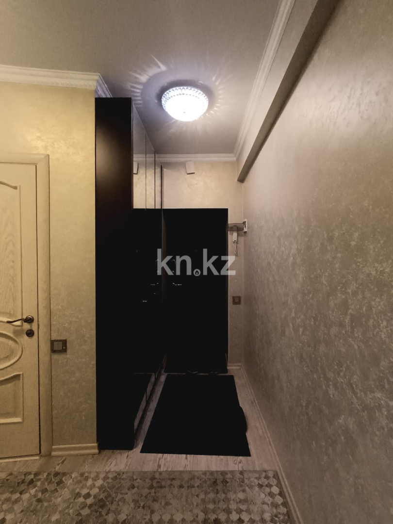 Аренда 2-комнатной квартиры, 55 м², мкр. Самал-1 - Аренда квартир помесячно в Алматы фото 18 из 21