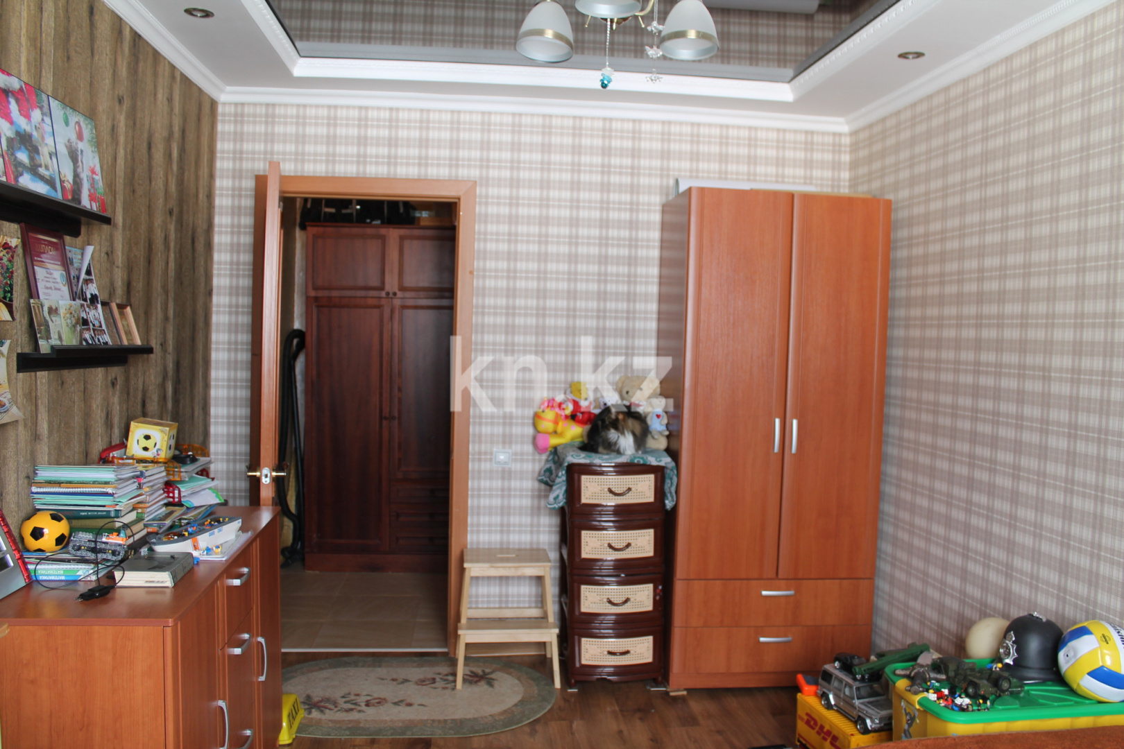 Продажа 4-комнатной квартиры, 76 м², мкр-н Гульдер-1, дом  18 - Продажа  четырехкомнатных квартир в Караганде фото 12 из 15