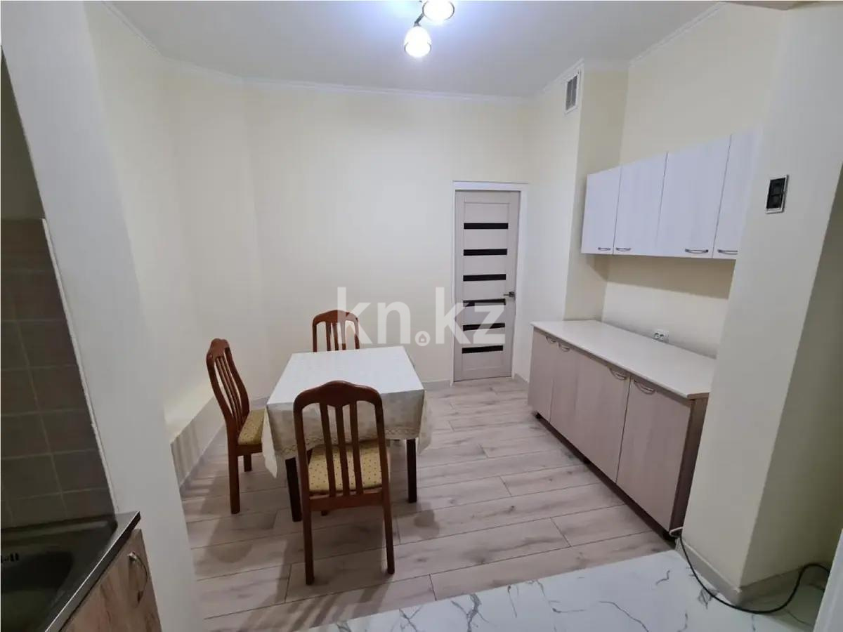 Продажа 2-комнатной квартиры, 55 м², ул. Толе би, дом  164 в Алматы - фото 4