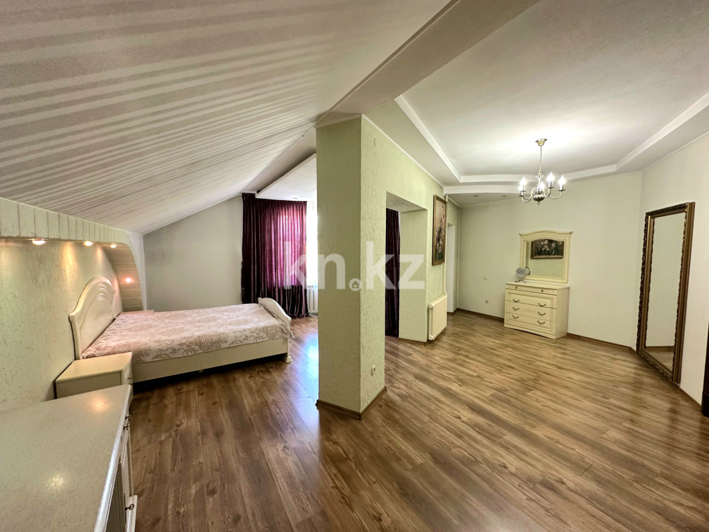 Продажа 8-комнатного дома, 360 м² - Продажа домов, коттеджей в Шымкенте - страница 2 фото 28 из 33