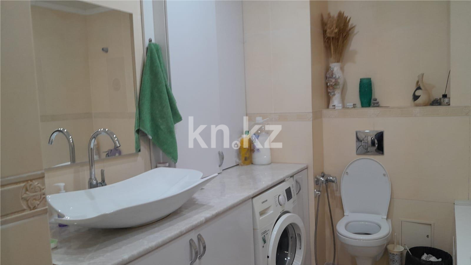 Продажа 2-комнатной квартиры, 54 м², мкр-н Восток-3 в Караганде - фото 8