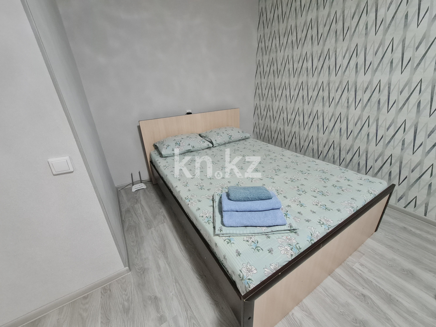 Аренда 1-комнатной квартиры посуточно, 35 м², Сатпаева, дом  35 - Продажа и аренда недвижимости в Павлодаре фото 1 из 4