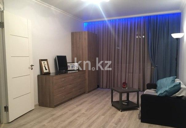Аренда 1-комнатной квартиры посуточно, 55 м², мкр-н 5 - Продажа и аренда недвижимости в Актау фото 1 из 8