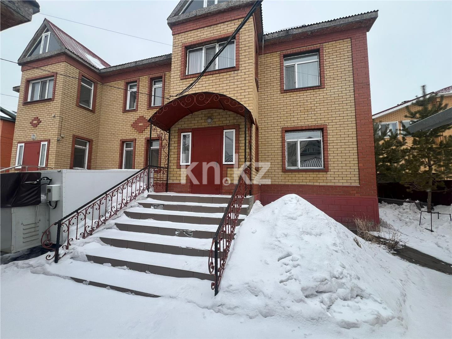 Продажа 10-комнатного дома, 540 м² - Продажа домов, коттеджей в Казахстане - страница 11 фото 26 из 44