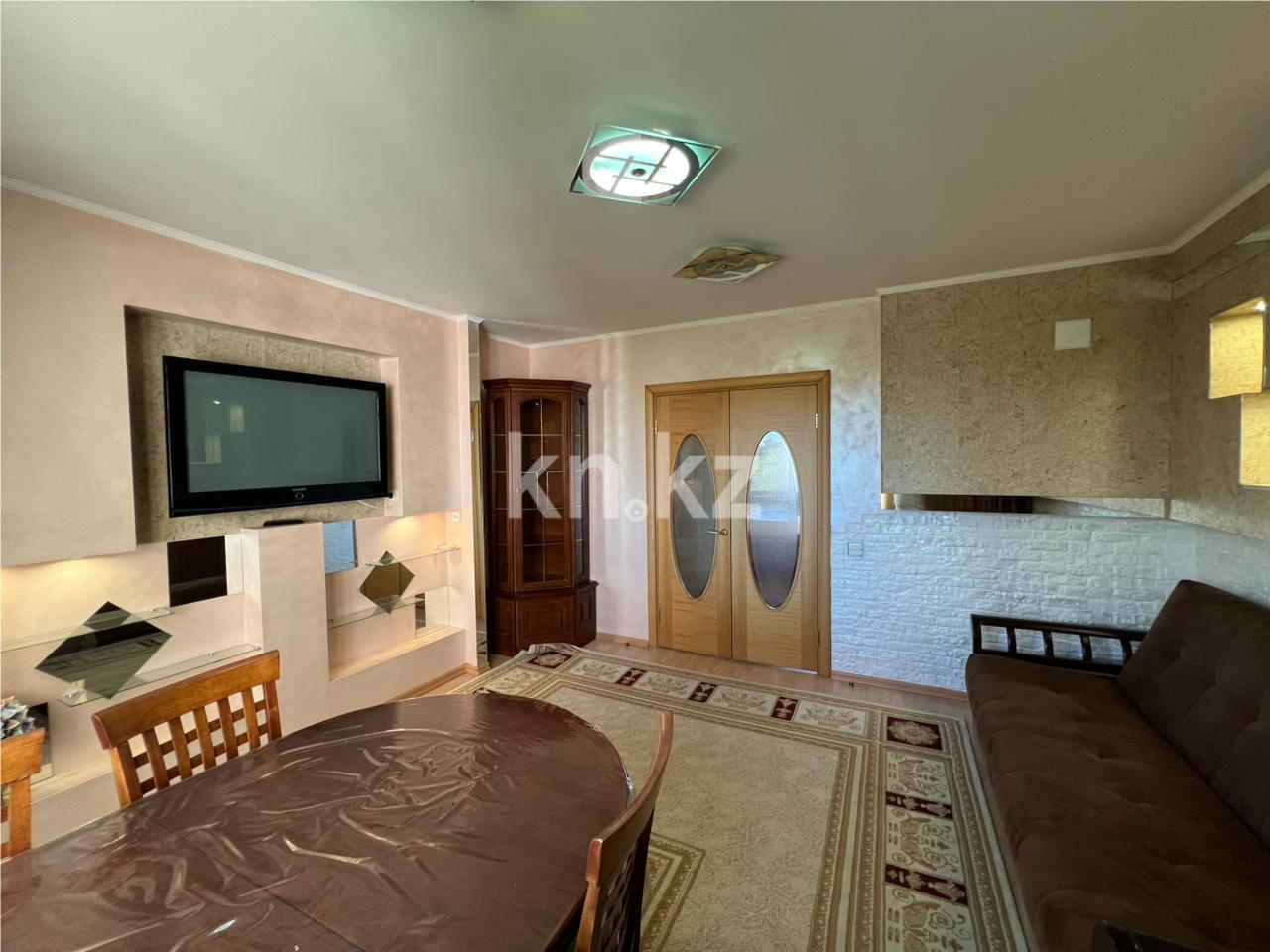 Продажа 3-комнатной квартиры, 74 м² в Караганде