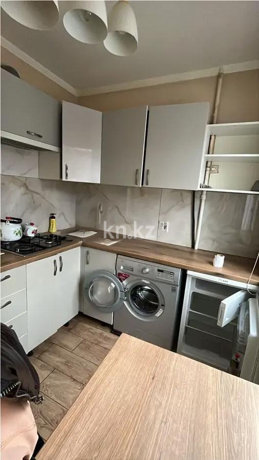 Продажа 3-комнатной квартиры, 58 м², 3 мкр., дом  23 - Продажа квартир в Алматы фото 4 из 7