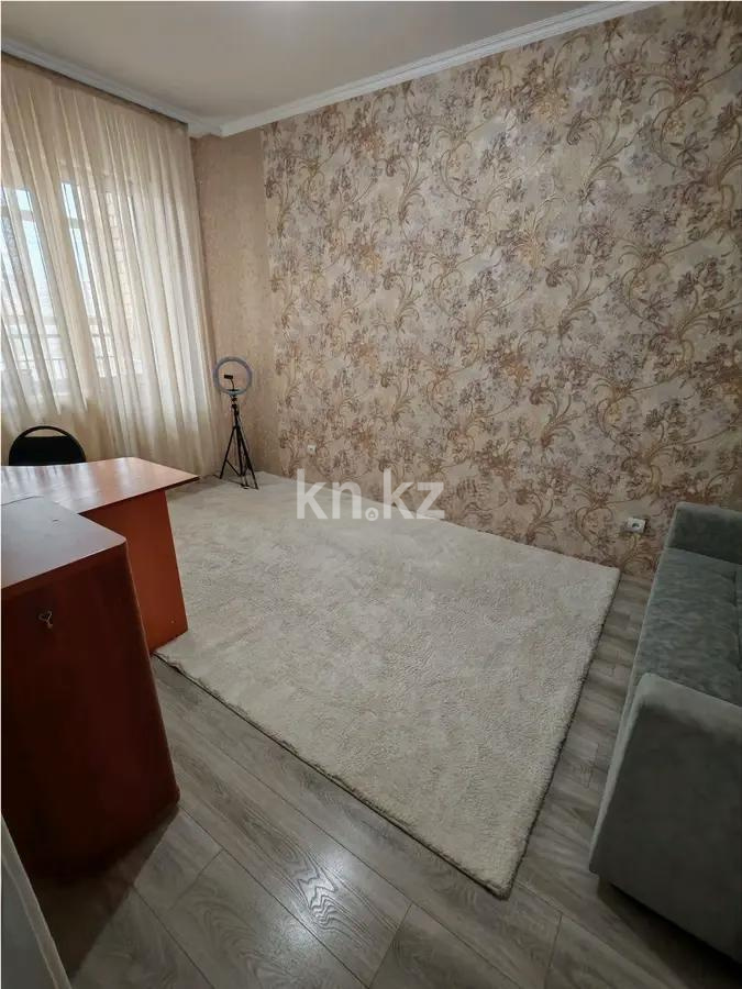 Продажа 2-комнатной квартиры, 65 м², пр. Кошкарбаева, дом  44 в Астане - фото 2