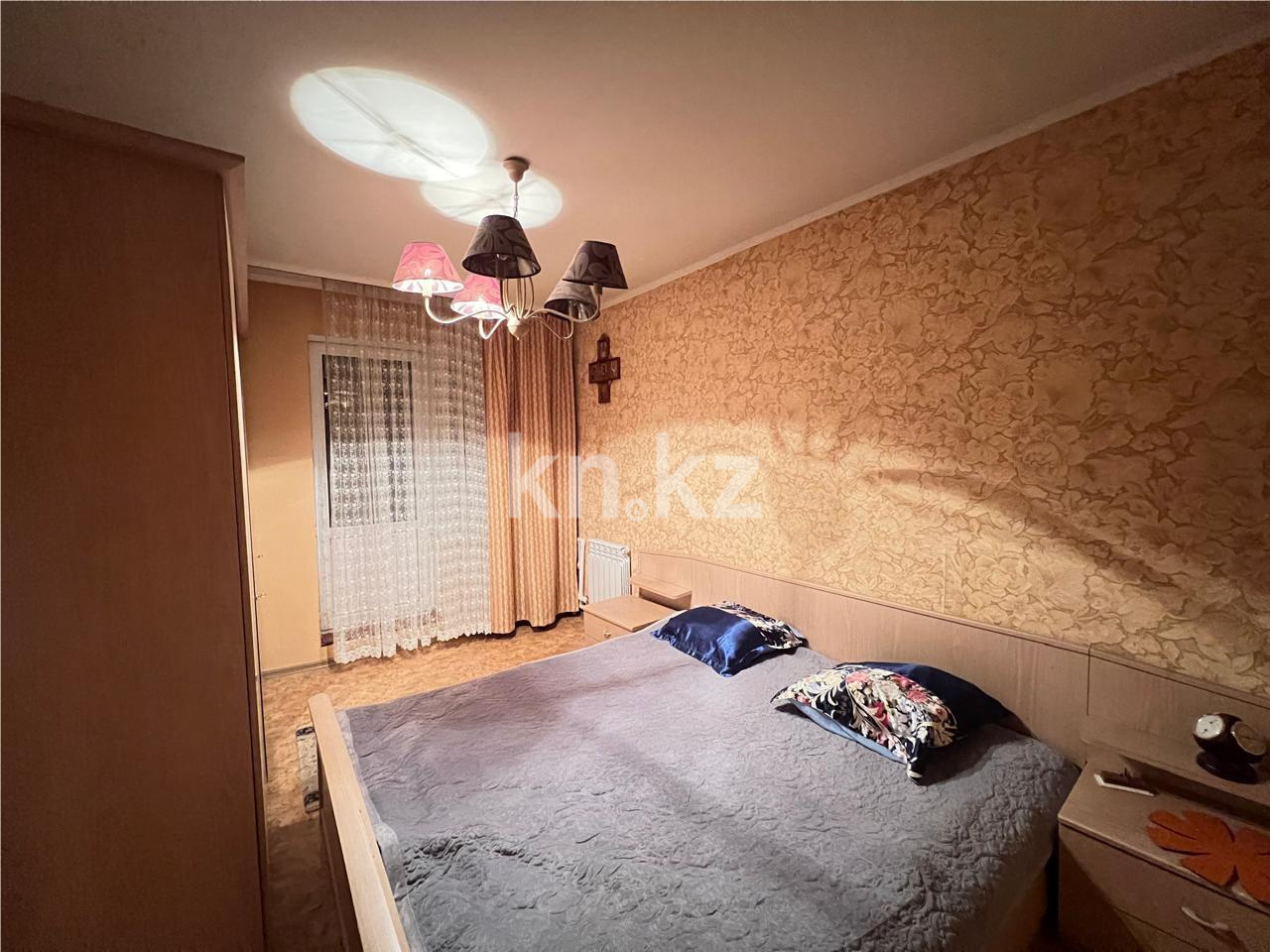 Продажа 3-комнатной квартиры, 75 м², ул. Сатыбалдина, дом  7/2 - Продажа квартир в Караганде фото 3 из 11