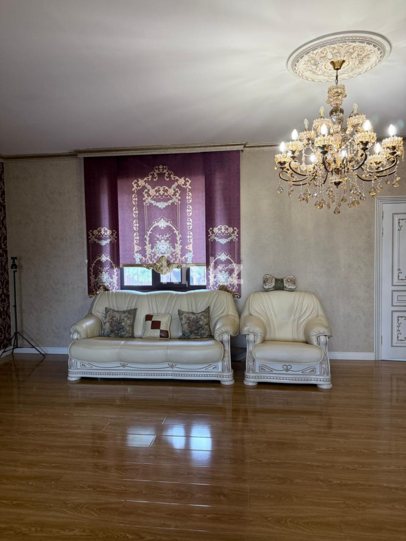 Продажа 5-комнатного дома, 300 м², ул. Космонавтов - Продажа домов, коттеджей в Караганде с фото фото 11 из 33