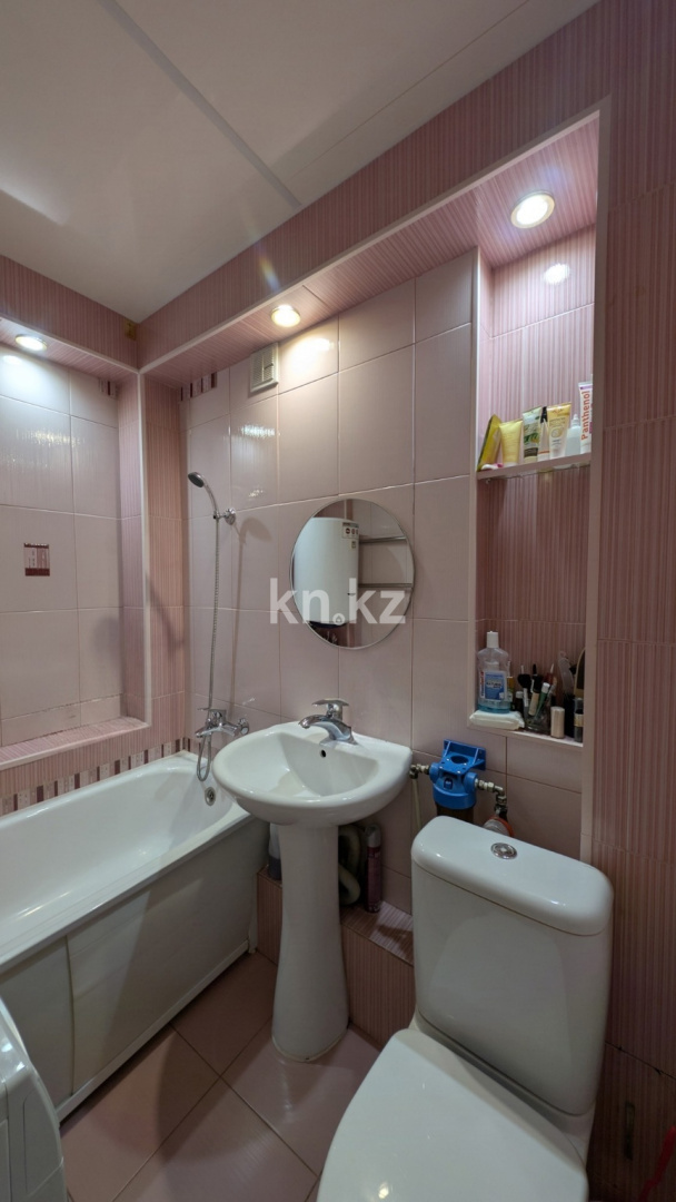 Продажа 2-комнатной квартиры, 45.9 м² в Уральске - фото 18