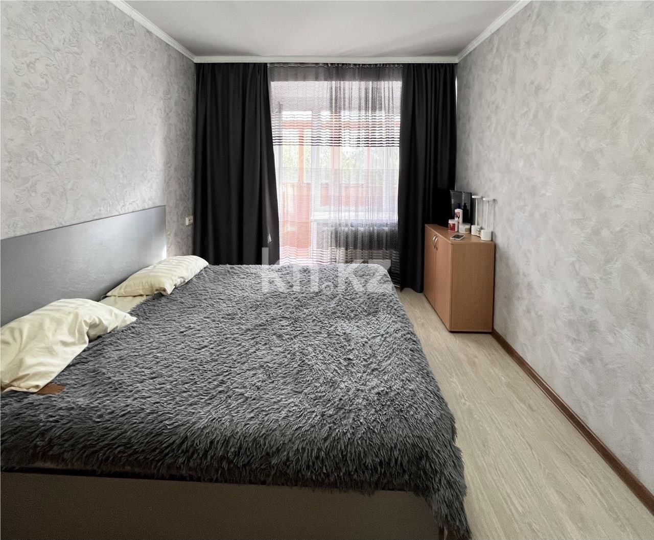 Продажа 3-комнатной квартиры, 72 м², ул. Крылова, дом  60 - Продажа квартир в Караганде фото 6 из 24