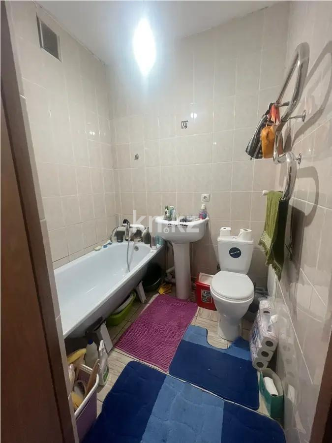 Продажа 1-комнатной квартиры, 40 м², мкр-н Нуркент, дом  68 в Алматы - фото 3