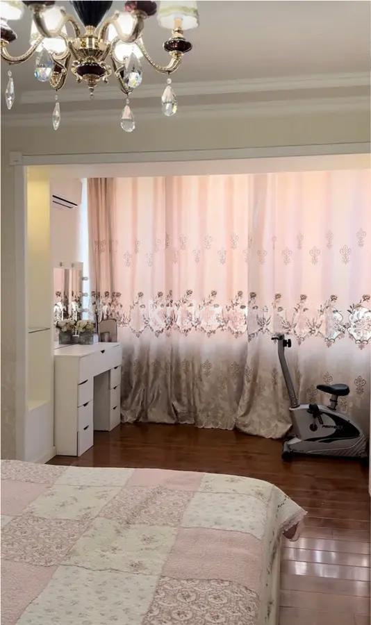 Продажа 4-комнатной квартиры, 140 м², мкр-н Керемет, дом  7/27 в Алматы - фото 3