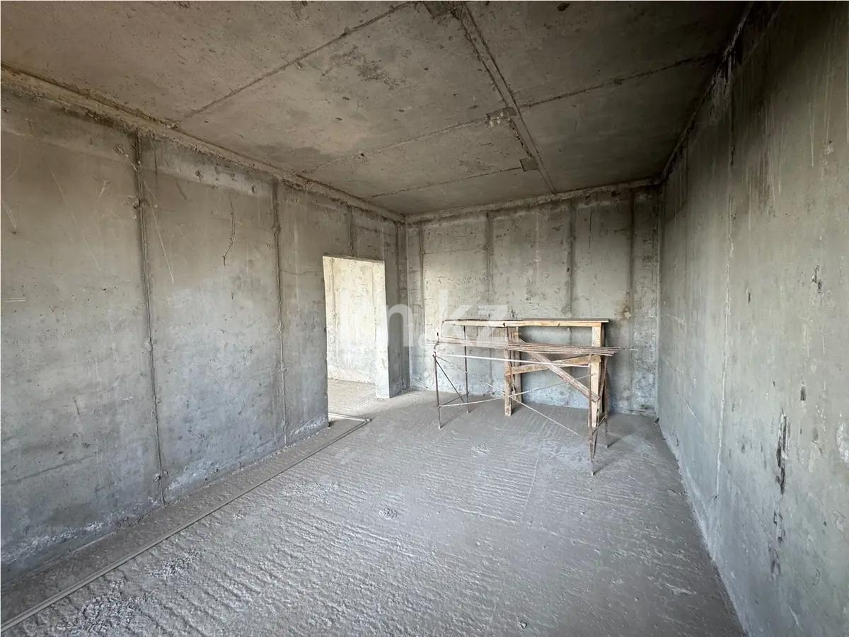 Продажа 2-комнатной квартиры, 70.5 м², ул. Жапсарбаева, дом  68 в Алматы - фото 2