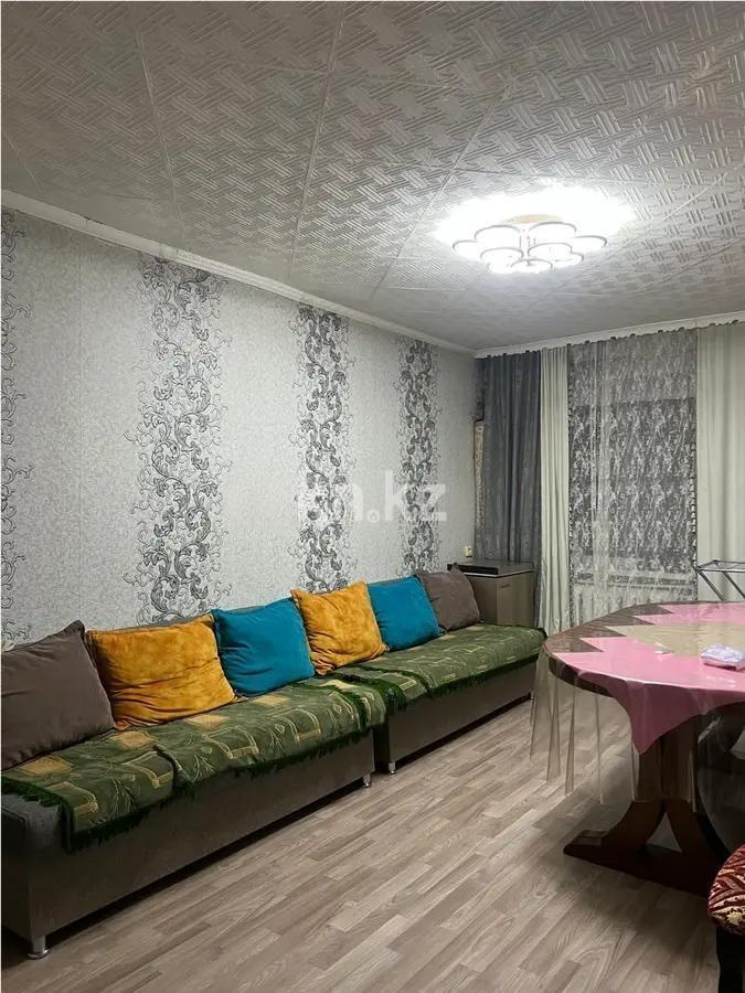 Продажа 3-комнатной квартиры, 56 м², 2 мкр-н, дом  4 - Продажа квартир в Абае без посредников фото 1 из 6