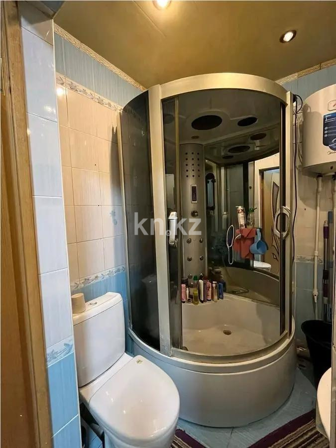 Продажа 3-комнатной квартиры, 56 м², ул. Пассажирская, дом  16 в Караганде - фото 5