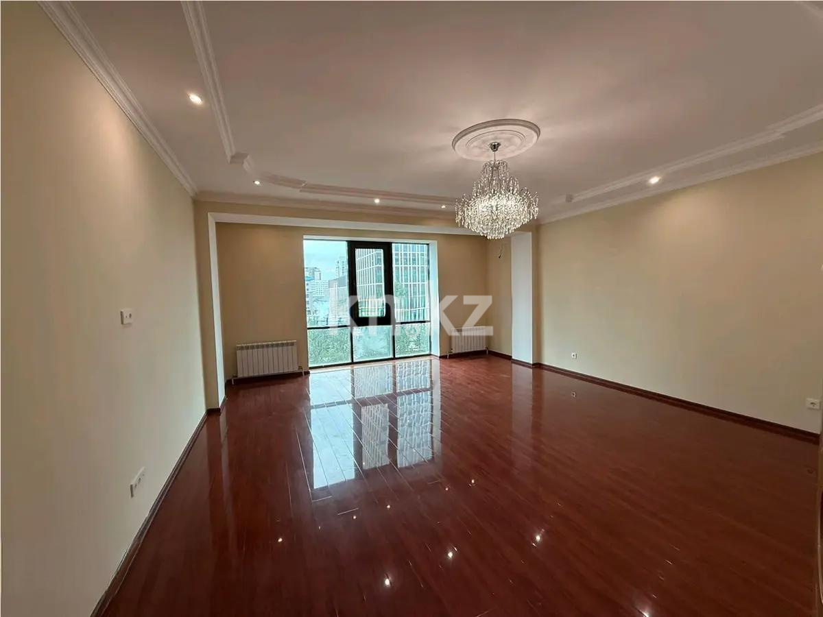 Продажа 3-комнатной квартиры, 111 м², ул. Достык, дом  13 - Продажа  трехкомнатных квартир в новостройках Астаны без посредников фото 1 из 5