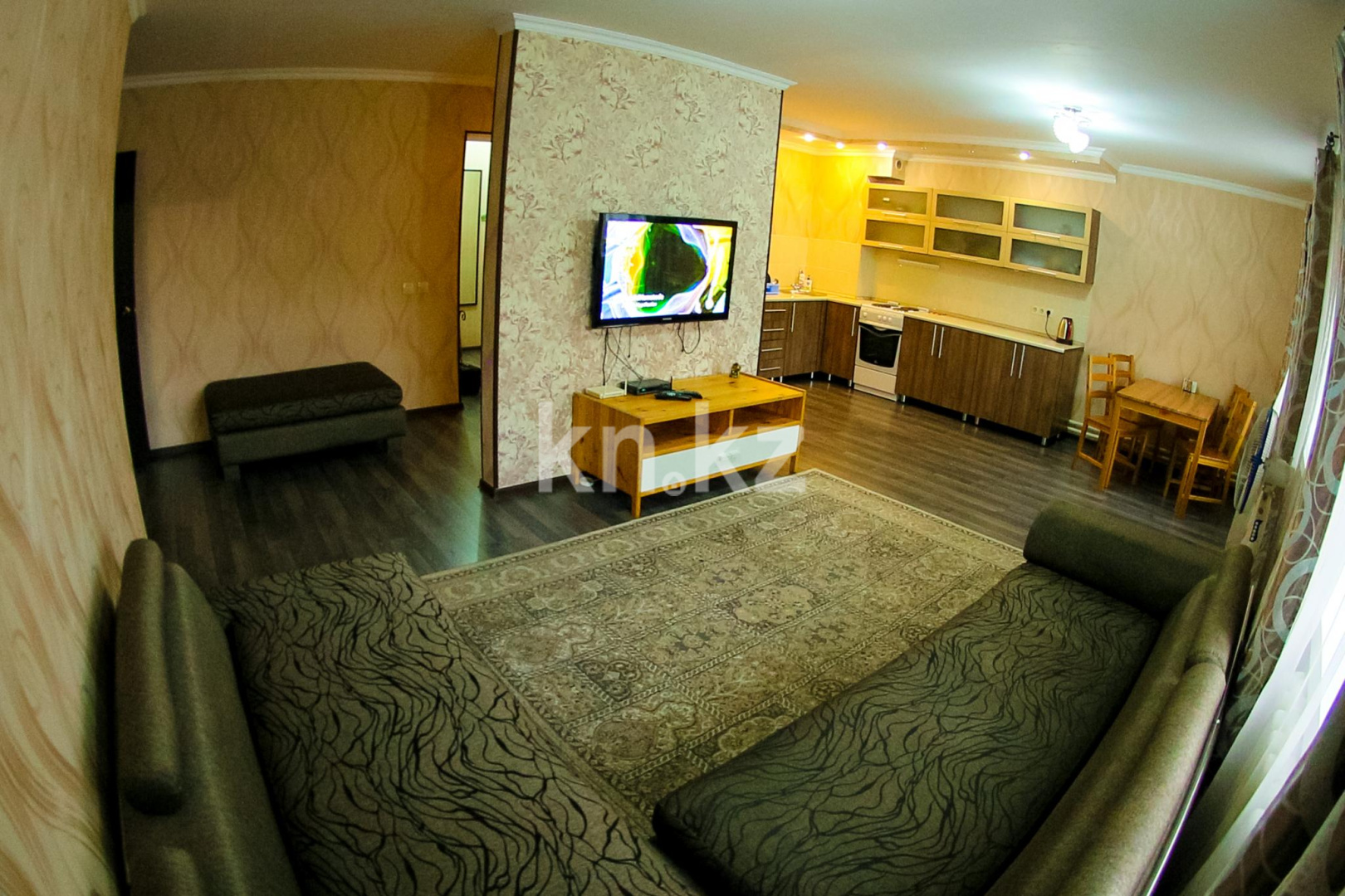 Аренда 2-комнатной квартиры посуточно, 60 м², ул. Крылова, дом  70 в Усть-Каменогорске - фото 8