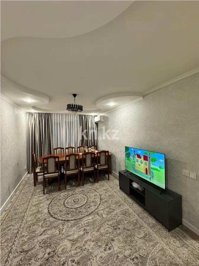 Продажа 3-комнатной квартиры, 60 м², мкр-н Аксай-2, дом  5 - Продажа квартир в Алматы фото 1 из 4