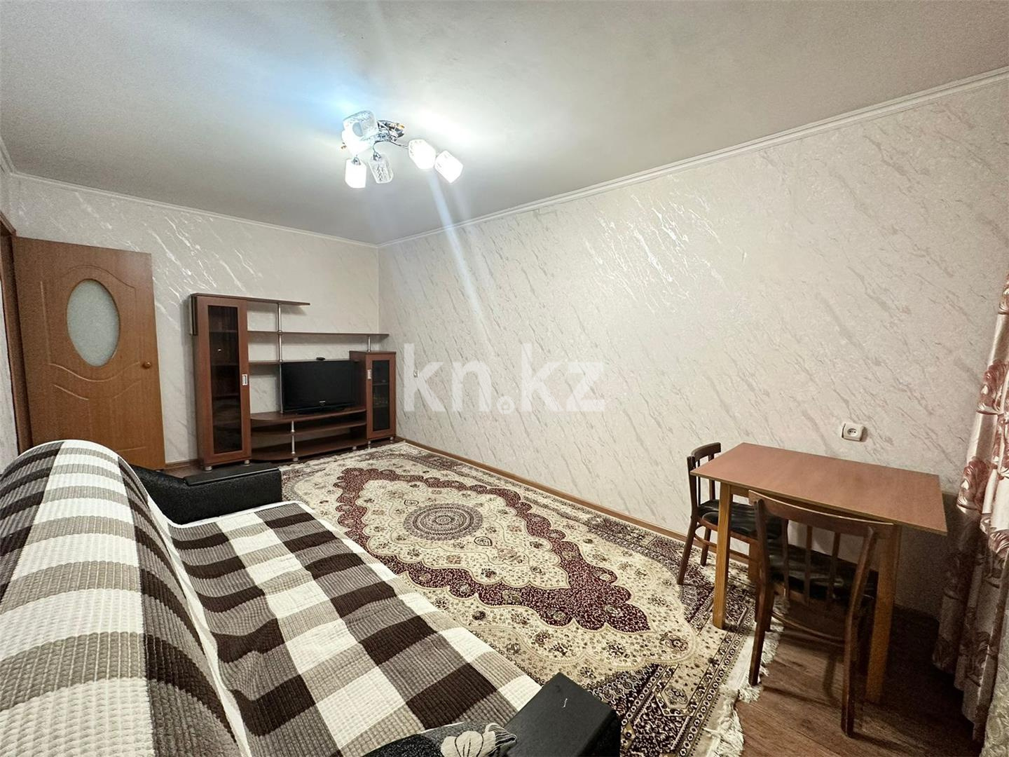 Продажа 2-комнатной квартиры, 43 м², ул. Муканова - Продажа  двухкомнатных квартир в Караганде фото 2 из 7