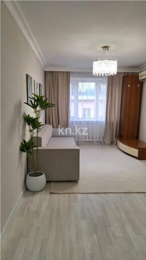 Продажа 2-комнатной квартиры, 40 м², ул. Жандосова, дом  11 - Продажа квартир в Алматы фото 1 из 4