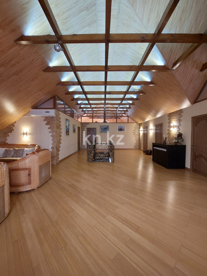 Продажа 6-комнатного дома, 384 м², ул. Каримова в Алматы - фото 34