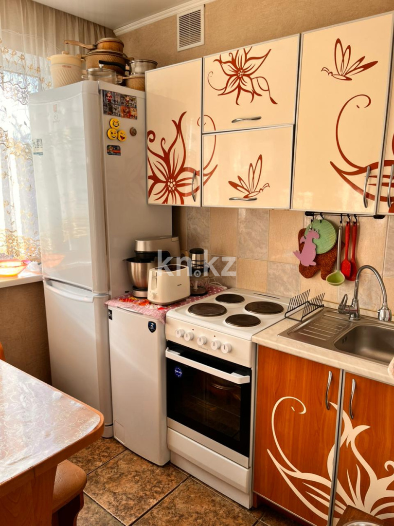 Продажа 3-комнатной квартиры, 63 м², ул. Сатыбалдина, дом  28 - Продажа  трехкомнатных квартир в Караганде фото 11 из 15