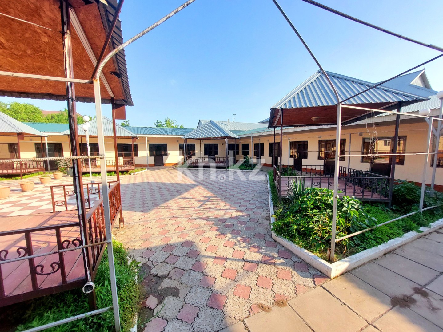 Продажа , 700 м², ул. Аль-Фараби, дом  1111 - Продажа офисных и торговых помещений в Шымкенте фото 29 из 31