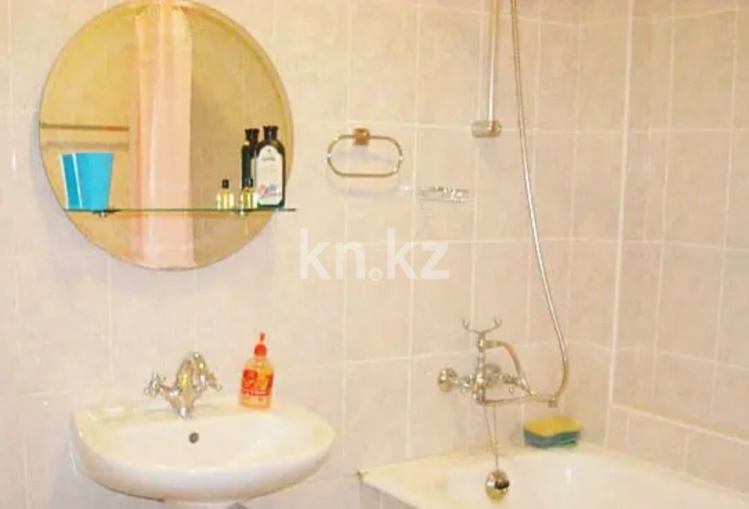 Аренда 1-комнатной квартиры посуточно, 42 м², ул. Амангельды, дом  49 - ул. Толе би - Аренда  однокомнатных квартир посуточно в Алматы фото 3 из 5