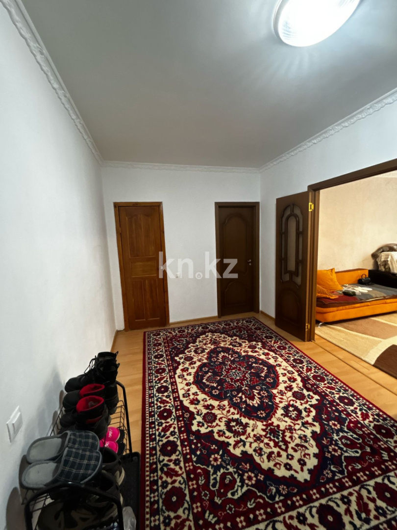 Продажа 2-комнатной квартиры, 65 м², пр. Шахтеров, дом  31а в Караганде - фото 4