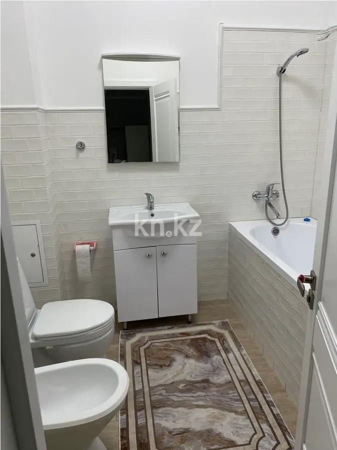 Продажа 3-комнатной квартиры, 100 м², ул. Бокейхана, дом  27 в Астане - фото 5