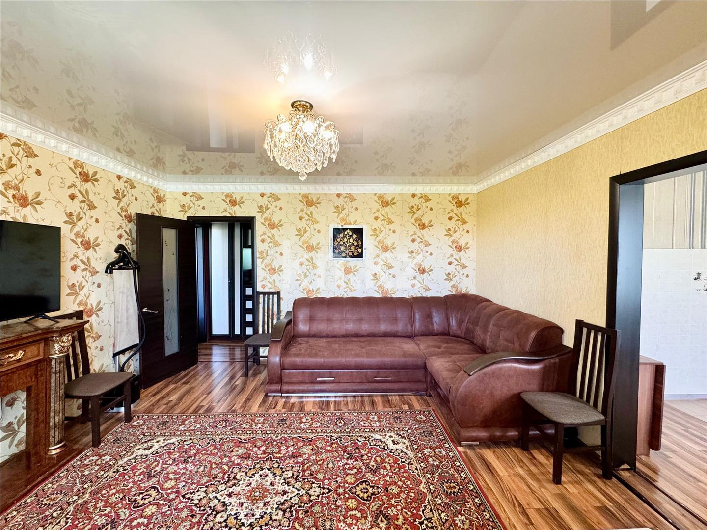 Продажа 2-комнатной квартиры, 54 м², мкр-н Степной-3, дом  3/9 - Продажа квартир в Караганде фото 1 из 10