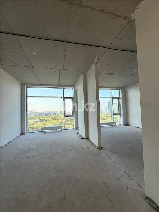 Продажа 7-комнатной квартиры, 423 м² - Продажа пятикомнатных и более квартир от собственников в Астане фото 2 из 7