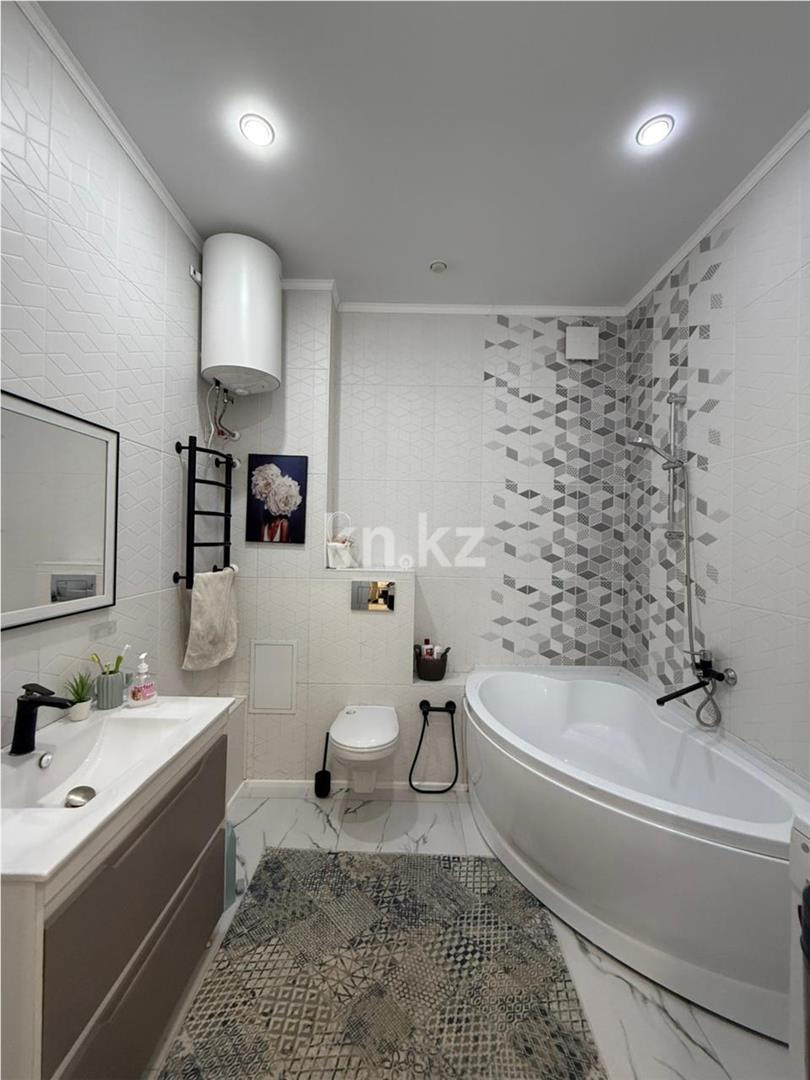 Продажа 2-комнатной квартиры, 66 м² в Караганде - фото 13