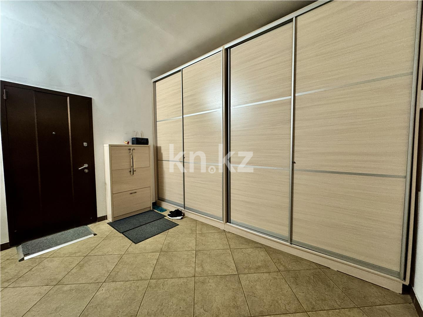 Продажа 3-комнатной квартиры, 160 м², ул. Аманжолова, дом  41 - Продажа  трехкомнатных квартир в Караганде с фото фото 44 из 52