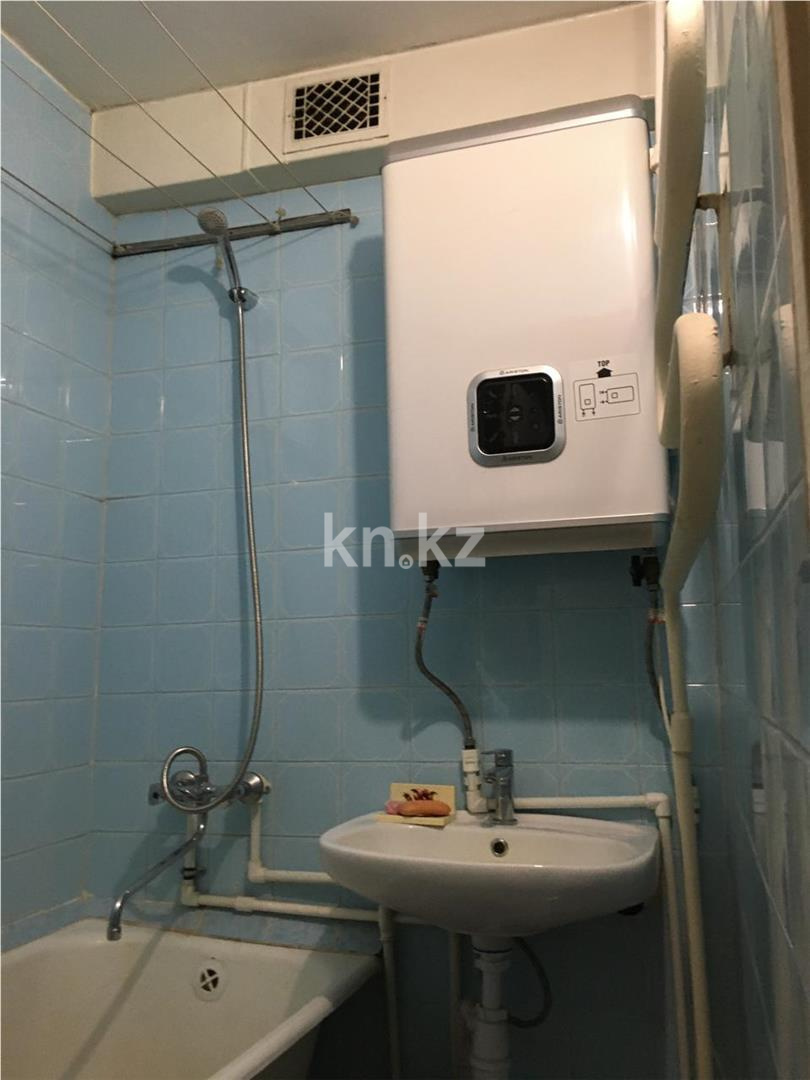 Продажа 2-комнатной квартиры, 44 м², мкр-н 23 - Продажа квартир в Караганде фото 7 из 10