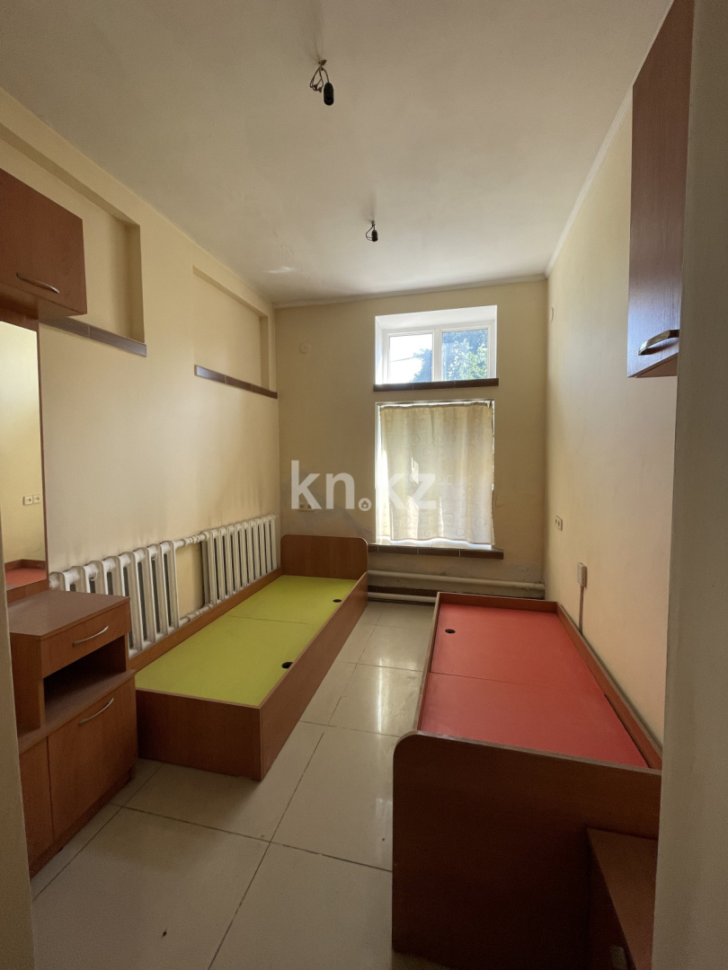 Продажа , 320 м², ул. Чернова, дом  58 - Продажа жилой и коммерческой недвижимости в Усть-Каменогорске фото 16 из 17