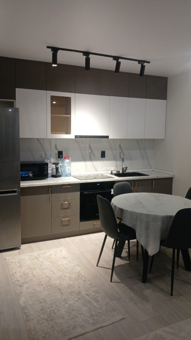 Аренда 2-комнатной квартиры, 42 м², ул. Толе би, дом  24 - Аренда квартир помесячно в Казахстане фото 2 из 15