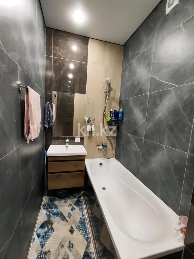 Продажа 2-комнатной квартиры, 60 м², ул. Е-882, дом  5 в Астане - фото 3