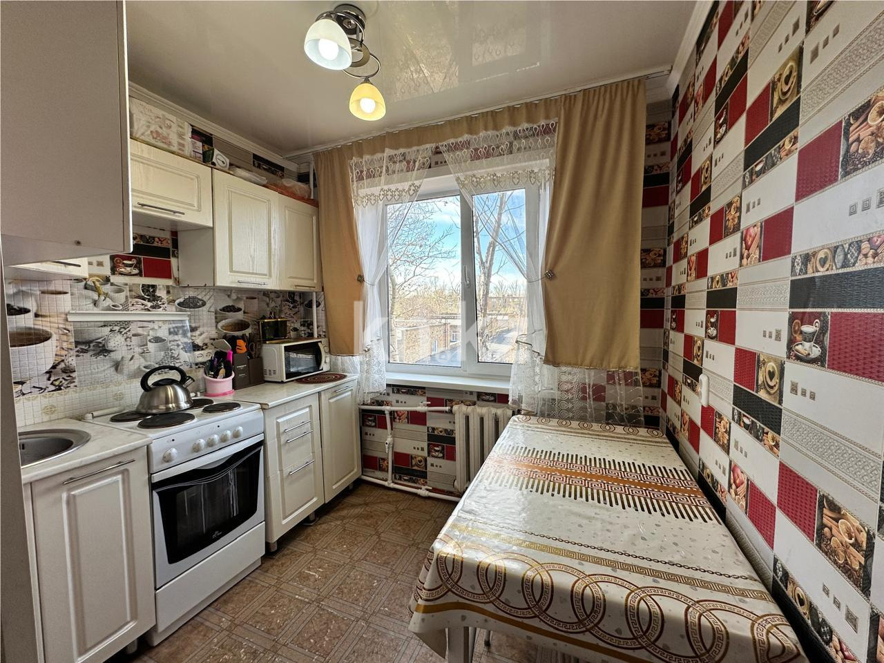 Продажа 3-комнатной квартиры, 57 м², мкр-н 12 - Продажа квартир в Караганде фото 11 из 15