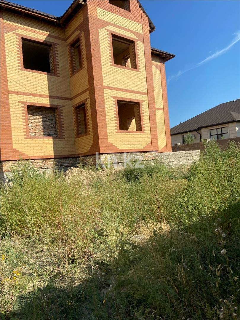 Продажа 6-комнатного дома, 260 м² в Караганде - фото 3