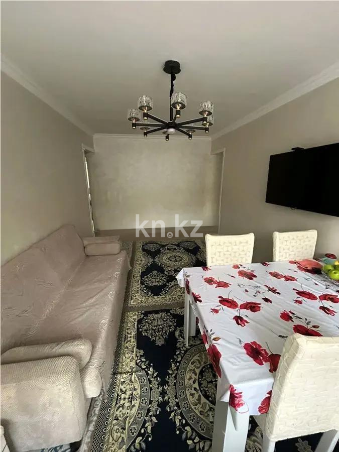 Продажа 3-комнатной квартиры, 58 м², мкр-н 8, дом  3 в Алматы