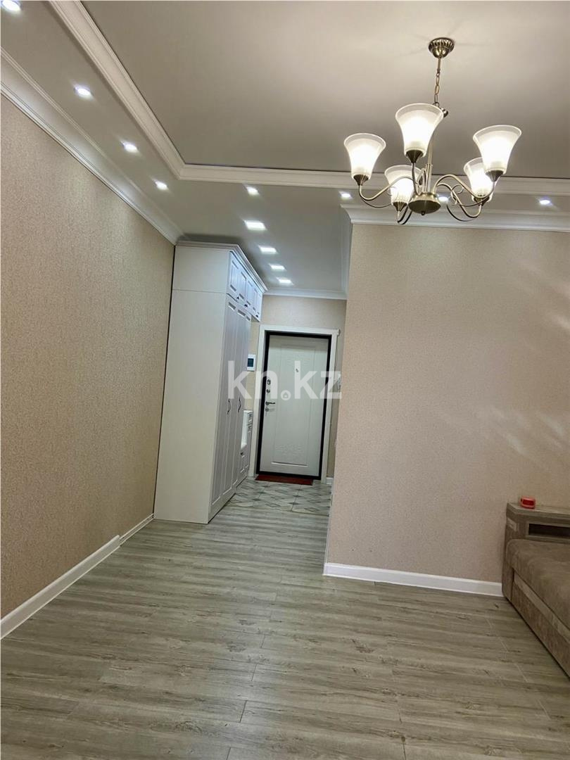 Продажа 3-комнатной квартиры, 109 м², пр. Республики, дом  42 в Караганде - фото 18