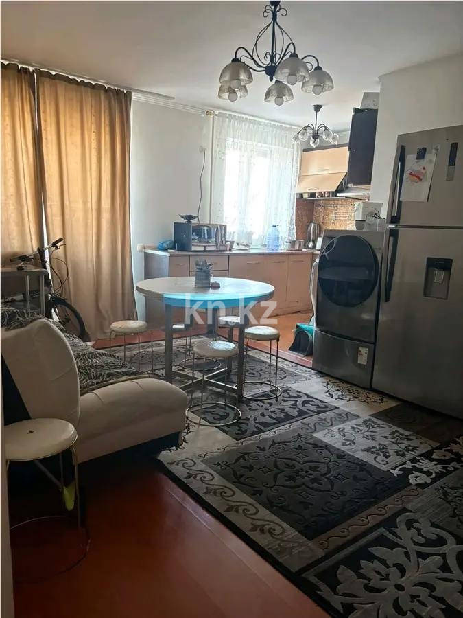 Продажа 3-комнатной квартиры, 55.3 м² в Алматы - фото 2